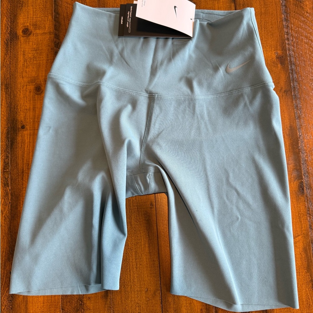 Nike Women's Zenvy Gentle-Support High-Waisted 8" Biker Shorts - Picture 5 of 6